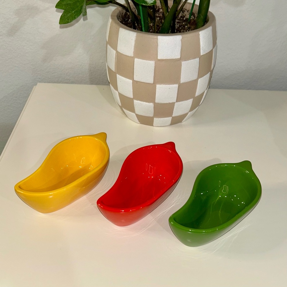 Set of Three Pepper Shaped Ceramic Dip Bowls